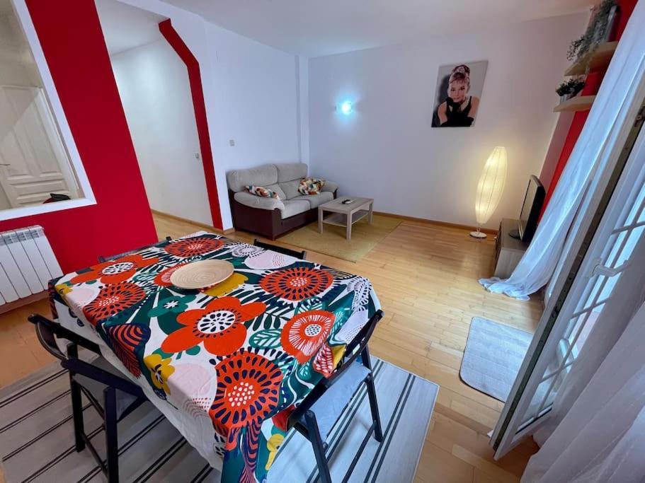 Acogedor Apartamento En Zaragoza Exterior foto